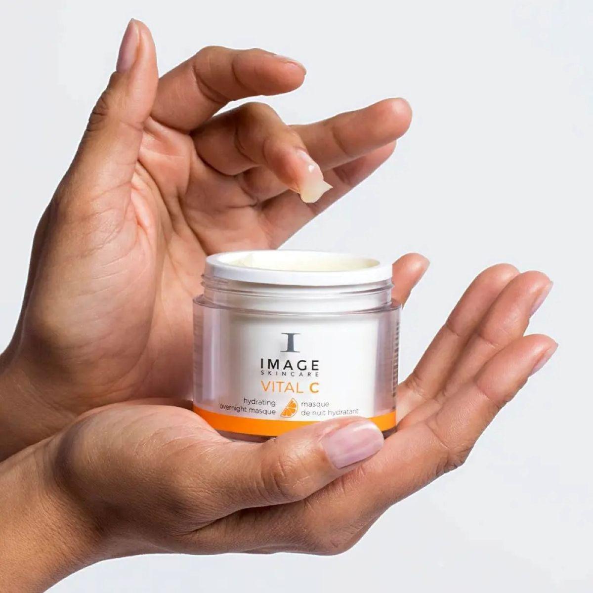 Нічна зволожувальна маска Image Skincare Vital C Hydrating Overnight Mask, 50 мл