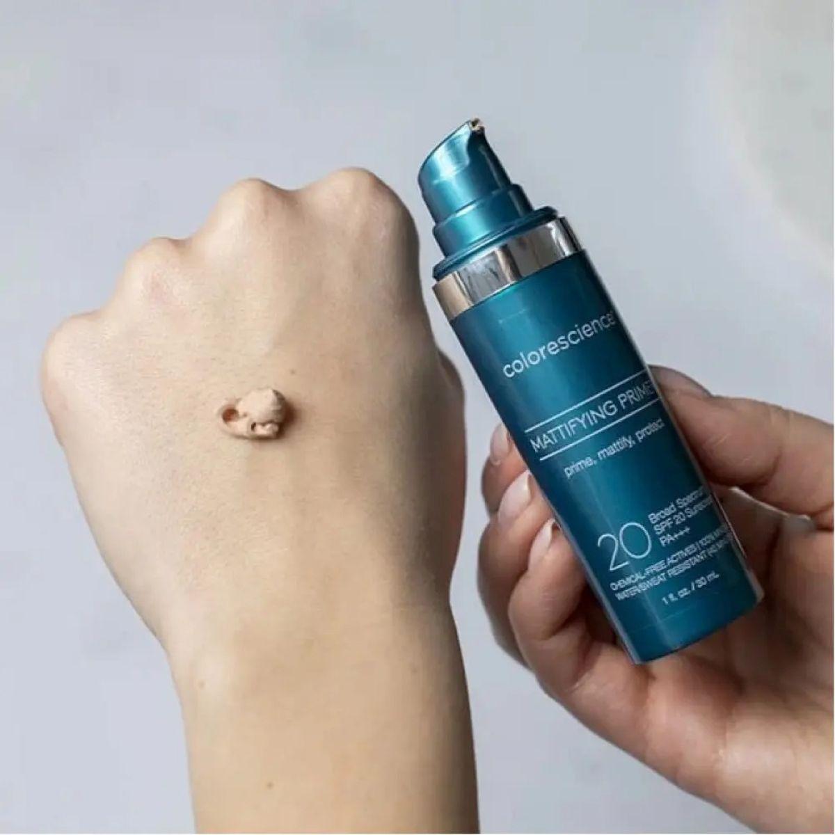 Матувальний крем-праймер ColoreScience Mattifying Primer SPF 20, 30 мл