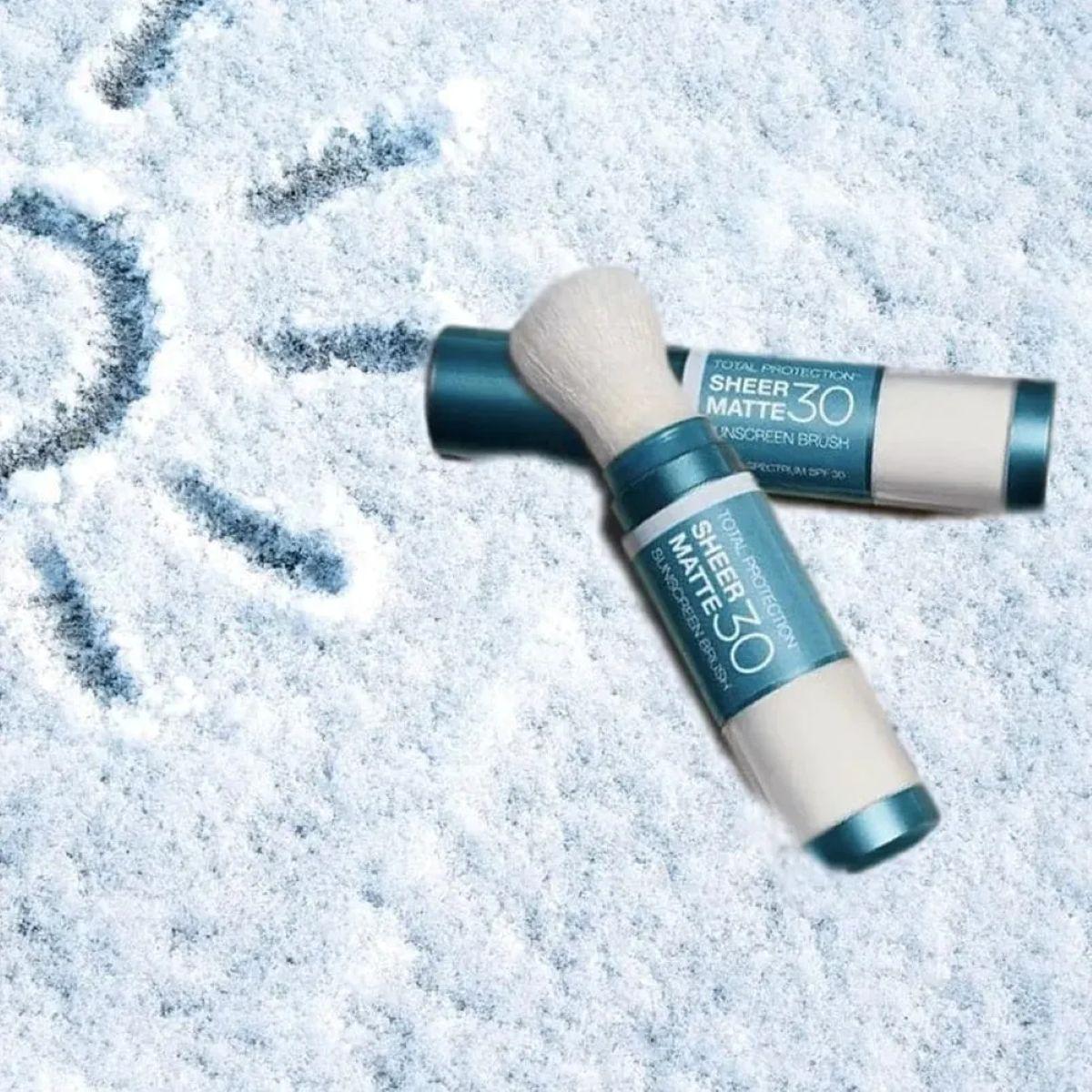 Матувальна сонцезахисна пудра SPF 30 ColoreScience Sunforgettable Total Protection Sheer Matte Sunscreen Brush SPF 30, 4,3 г