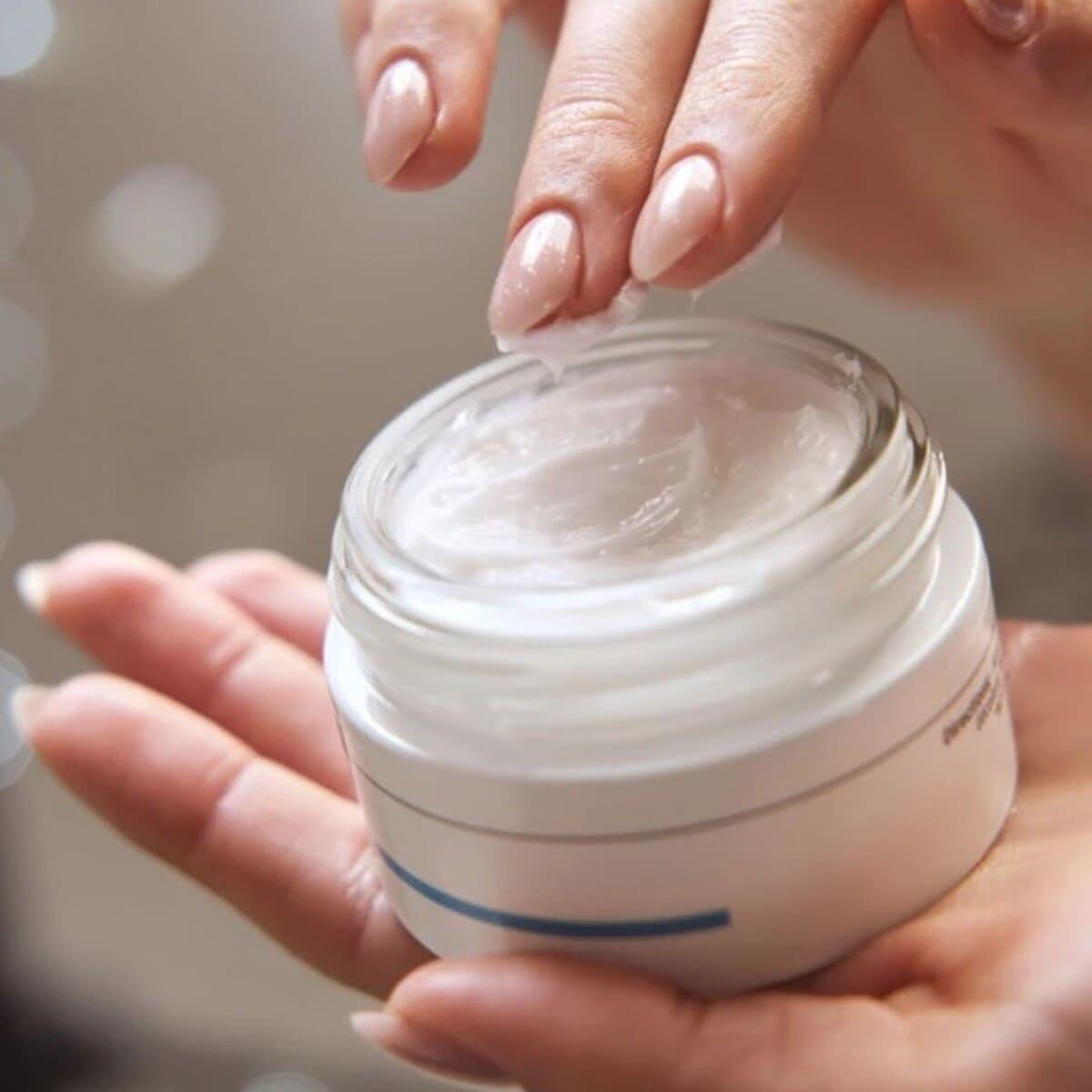 Крем для обличчя з екстрактом женьшеню Christina Line Repair Hydra Ginseng Cream, 50 мл