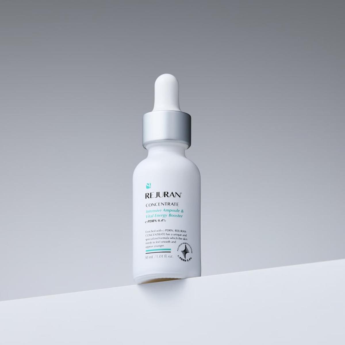 Інтенсивна омолоджувальна сироватка-концентрат із c-PDRN 0,4% Rejuran Concentrate Intensive Ampoule & Vital Energy Booster, 30 мл Інтенсивна омолоджувальна сироватка-концентрат із c-PDRN 0,4% Rejuran Concentrate Intensive Ampoule & Vital Energy Booster, 30 мл